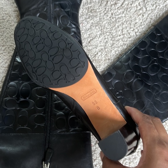 Coach | Leather Logo Embossed Heel Boots - Picture 4 of 6